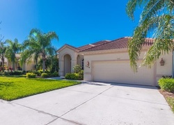  Founders Cir, Naples FL
