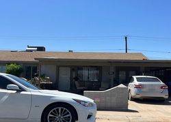 Pre-foreclosure in  W EARLL DR Phoenix, AZ 85031