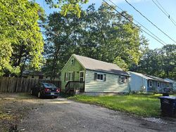  Syringa St, Browns Mills NJ