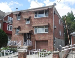 Pre-foreclosure in  MONTICELLO AVE Bronx, NY 10466