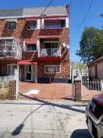 Pre-foreclosure in  BOLTON AVE Bronx, NY 10473