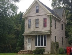 Pre-foreclosure in  IRVING AVE Bridgeton, NJ 08302