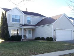 Pre-foreclosure in  BLUEBIRD DR Bolingbrook, IL 60440