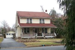 Pre-foreclosure in  W FRANKLIN AVE Beverly, NJ 08010