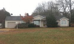 Pre-foreclosure in  OLD WHITE HORSE PIKE Waterford Works, NJ 08089