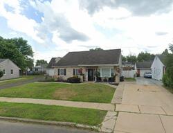 Pre-foreclosure in  BERWYN RD Bensalem, PA 19020