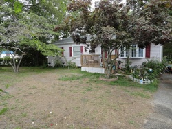 Pre-foreclosure Listing in RICHARD RD BAYVILLE, NJ 08721