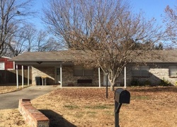 Pre-foreclosure in  RIVERVIEW DR Elkins, AR 72727