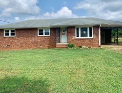 Pre-foreclosure in  LYONSWOOD DR Anderson, SC 29624