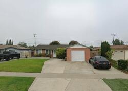 Pre-foreclosure in  NEARING DR Anaheim, CA 92804