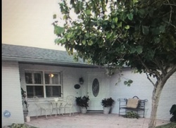 Pre-foreclosure in  CLOVER LEAF LN Land O Lakes, FL 34639