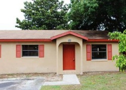 Pre-foreclosure Listing in BLANCO CT AVON PARK, FL 33825