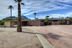 Pre-foreclosure Listing in N QUAIL RUN RD PARADISE VALLEY, AZ 85253