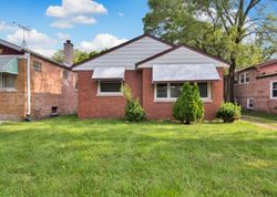 Pre-foreclosure Listing in E 146TH ST RIVERDALE, IL 60827