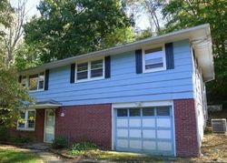 Pre-foreclosure Listing in GREENDALE RD NEWTON, NJ 07860