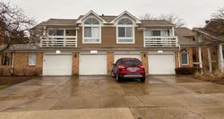 Pre-foreclosure Listing in COURTLAND DR BUFFALO GROVE, IL 60089