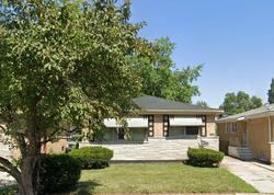 Pre-foreclosure Listing in VAIL AVE HARVEY, IL 60426