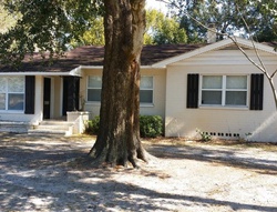 Pre-foreclosure in  CATAWBA DR Jacksonville, FL 32217