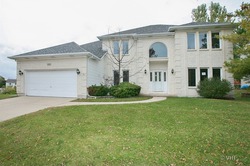 Chancery Ln, Cary IL