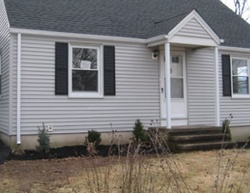 Pre-foreclosure Listing in HARRINGTON ST MERIDEN, CT 06451