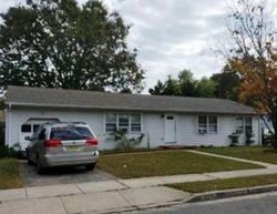 Pre-foreclosure Listing in EARL DR BRICK, NJ 08723