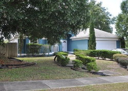 Pre-foreclosure in  CORAL COVE DR Orlando, FL 32818