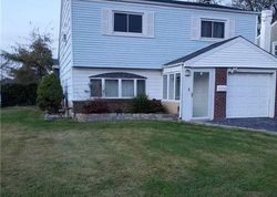  Archer St, Freeport NY