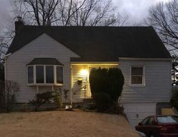  Alhambra Rd, Baldwin NY