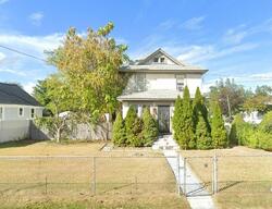 Pre-foreclosure in  SAINT JOHNS ST Central Islip, NY 11722