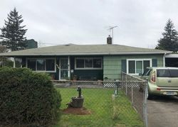 Pre-foreclosure in  NE 122ND AVE Portland, OR 97230