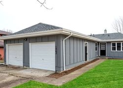  Mulberry Dr, Montgomery IL