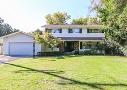 Pre-foreclosure in  N WISHON AVE Fresno, CA 93704