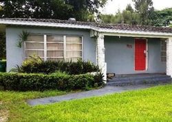 Pre-foreclosure Listing in GARDEN PL PAHOKEE, FL 33476