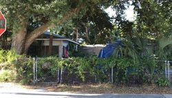 Pre-foreclosure in  KINGSTON DR Fort Myers, FL 33905