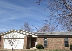 Pre-foreclosure in  E 36TH PL Tulsa, OK 74146