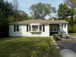 Pre-foreclosure Listing in MENOMINEE DR LAKE IN THE HILLS, IL 60156