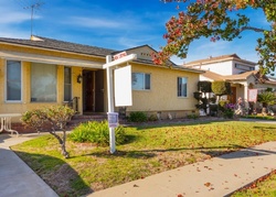 Pre-foreclosure Listing in PARAMOUNT BLVD LAKEWOOD, CA 90712