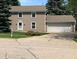 Pre-foreclosure Listing in GRANDVIEW CT WAUKESHA, WI 53188