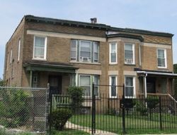 Pre-foreclosure in  S KENWOOD AVE Chicago, IL 60637