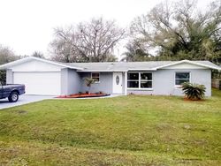 Pre-foreclosure Listing in WILDWOOD AVE LAKELAND, FL 33809