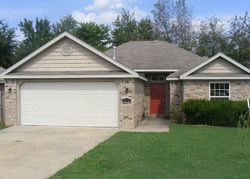 Pre-foreclosure Listing in LINDEN CIR SPRINGDALE, AR 72764