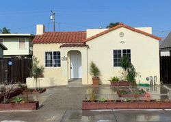 Pre-foreclosure in  E VINCE ST Ventura, CA 93001