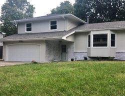 Pre-foreclosure Listing in PARC DR PAPILLION, NE 68046