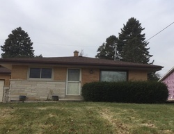 Pre-foreclosure Listing in S LAKE DR CUDAHY, WI 53110