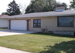 Pre-foreclosure Listing in RIVERVIEW DR KEWASKUM, WI 53040