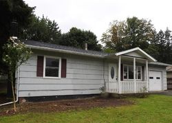 Pre-foreclosure Listing in W GENESEE ST CAMILLUS, NY 13031