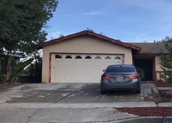  Lark Ln, Corona CA