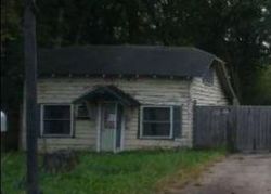 Pre-foreclosure Listing in N DOUGLAS AVE ANTIOCH, IL 60002