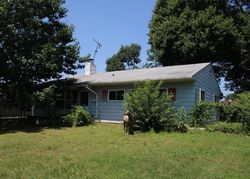 Pre-foreclosure Listing in WILLOW DR LEVITTOWN, PA 19054