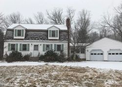 Pre-foreclosure Listing in DUNSTABLE RD WESTFORD, MA 01886